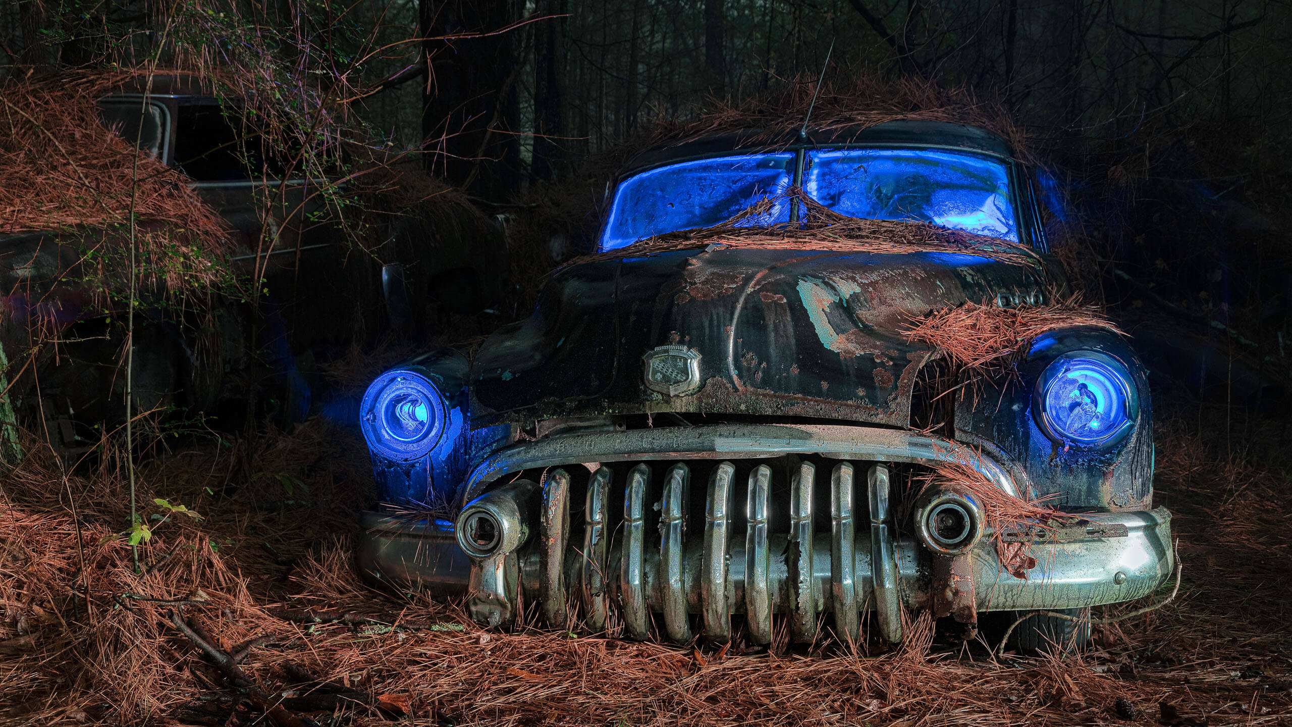 Light painting 101: How to light paint a vintage vehicle in four steps
